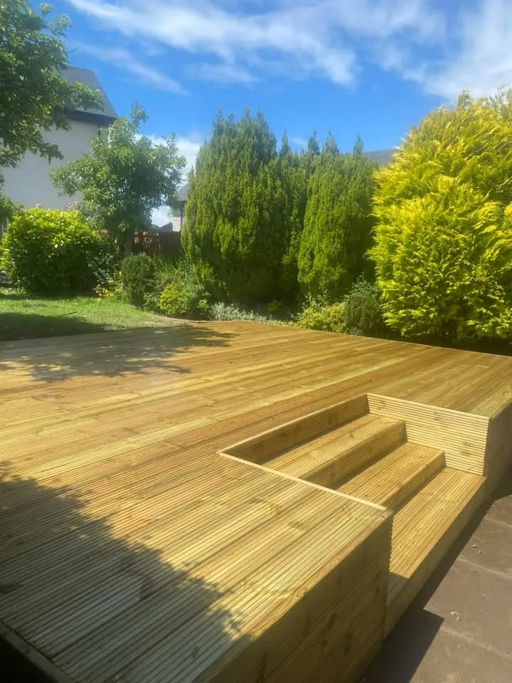Raised timber deck with integrated steps